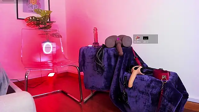 Violett Novoa online show from October 20, 2025, 12:27 pm