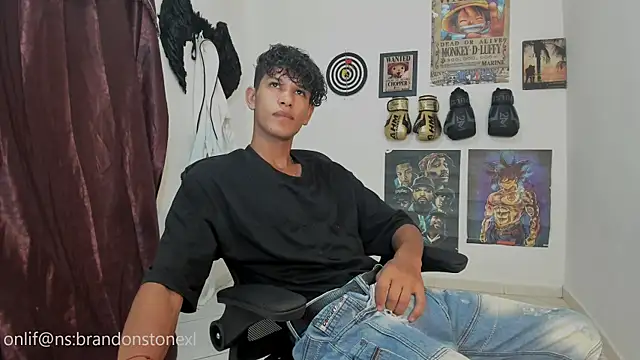 brandonstonexl online show from September 12, 2025, 9:15 pm