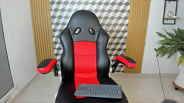 alice  brow online show from October 11, 2025, 4:22 am