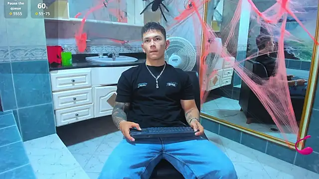 Thomas moon online show from October 17, 2025, 11:02 am