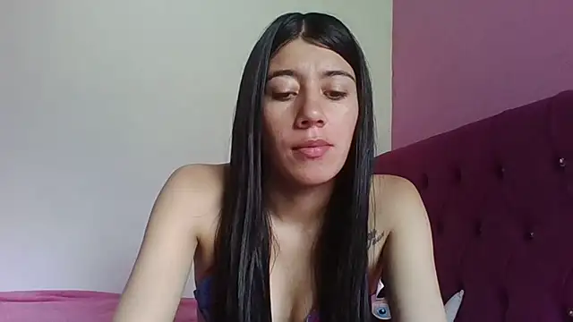 Madow Lu online show from September 11, 2025, 4:18 pm