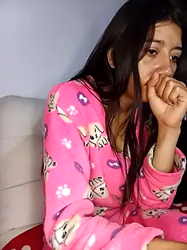 Madow Lu online show from October 3, 2025, 10:01 am