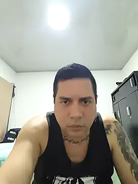 Snapshot of Cabezagruesa19cm chatting on October 2, 2025, 8:38 pm Cabezagruesa19cm online show from October 2, 2025, 8:38 pm