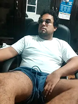 Snapshot of Hotknight chatting on October 1, 2025, 6:19 am Hotknight online show from October 1, 2025, 6:19 am