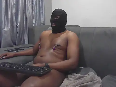 Snapshot of GigoloSandton chatting on April 11, 2026, 8:02 pm GigoloSandton online show from April 11, 2026, 8:02 pm