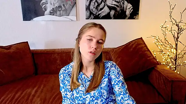 Spicy Lexi online show from July 17, 2026, 1:18 pm