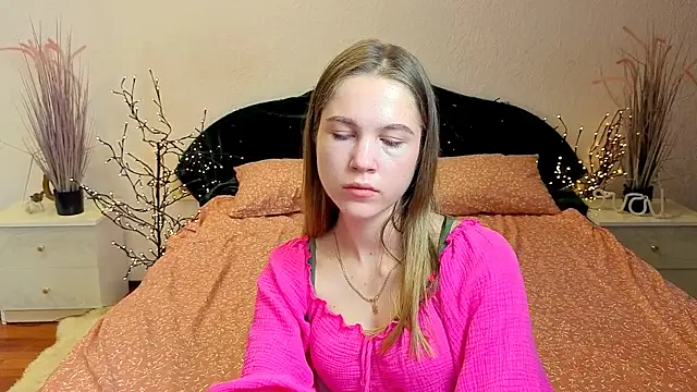 Spicy Lexi online show from August 3, 2026, 7:07 am