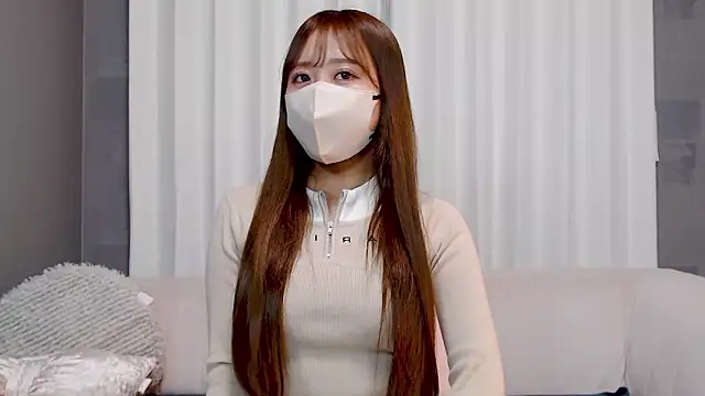  YUI CHAN  online show from January 18, 2026, 11:14 am