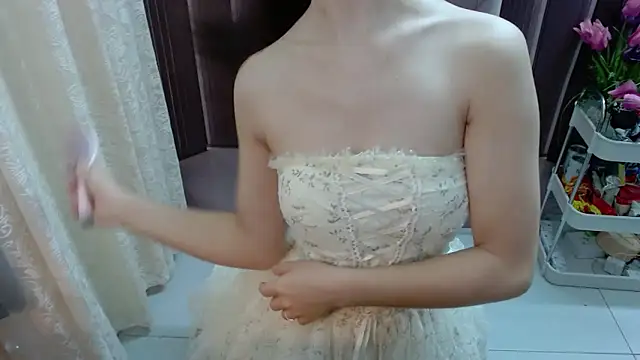 Shenlly online show from September 16, 2025, 1:17 am