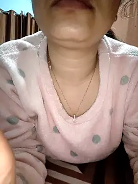 CUTE-PX online show from February 1, 2026, 12:37 pm