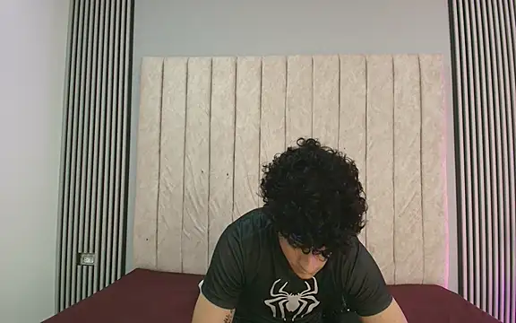 mikey banji online show from September 10, 2025, 4:01 am