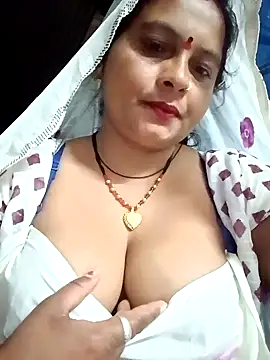 Snapshot of Hot_komal1 chatting on March 2, 2026, 7:32 pm Hot komal1 online show from March 2, 2026, 7:32 pm