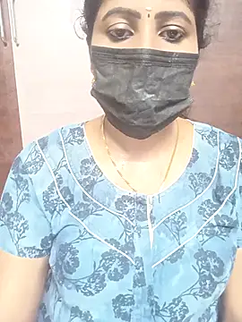 Snapshot of vasundhara26 chatting on September 27, 2025, 7:30 pm vasundhara26 online show from September 27, 2025, 7:30 pm