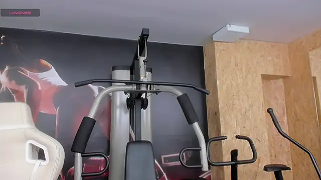 Snapshot of AlaskaAmato chatting on September 30, 2025, 7:30 pm AlaskaAmato online show from September 30, 2025, 7:30 pm