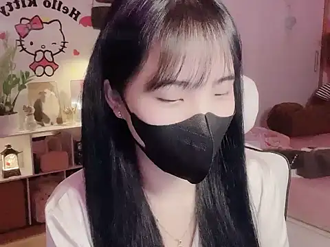 keelinnn19 online show from February 3, 2026, 7:19 pm