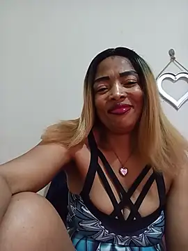 SEXYMOANSXX online show from May 30, 2026, 10:12 am