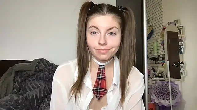 Snapshot of Baby_Angelll chatting on February 13, 2026, 5:53 pm Baby Angelll online show from February 13, 2026, 5:53 pm