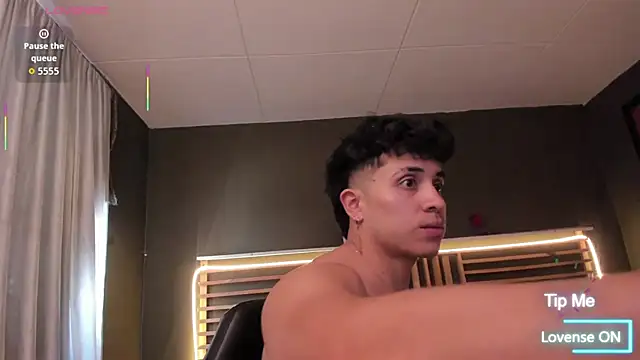 PaulEvens online show from October 9, 2025, 1:42 pm