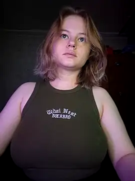 Snapshot of SlipperSherry chatting on October 9, 2025, 4:49 pm SlipperSherry online show from October 9, 2025, 4:49 pm