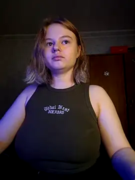 Snapshot of SlipperSherry chatting on October 18, 2025, 6:19 pm SlipperSherry online show from October 18, 2025, 6:19 pm