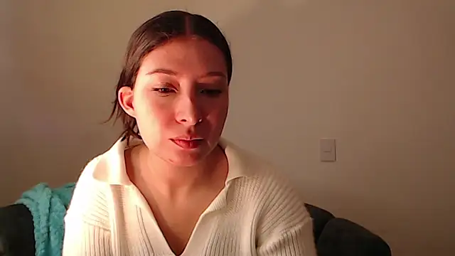 -Ivonny online show from October 7, 2025, 1:25 am