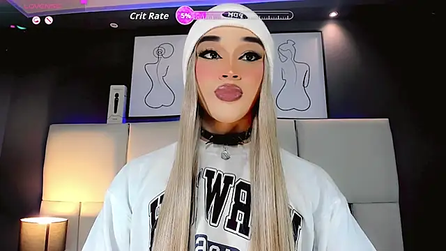 Valeriasmiithh online show from October 5, 2025, 8:51 pm