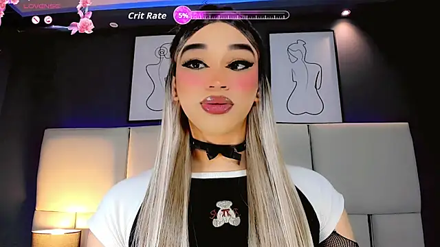 Valeriasmiithh online show from October 11, 2025, 8:29 pm