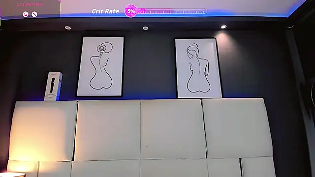 Valeriasmiithh online show from October 18, 2025, 8:31 pm