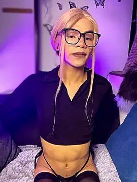 Snapshot of Katy_bratz_ chatting on January 17, 2026, 4:28 am Katy bratz online show from January 17, 2026, 4:28 am