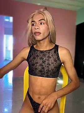 Snapshot of Katy_bratz_ chatting on February 22, 2026, 7:01 pm Katy bratz online show from February 22, 2026, 7:01 pm