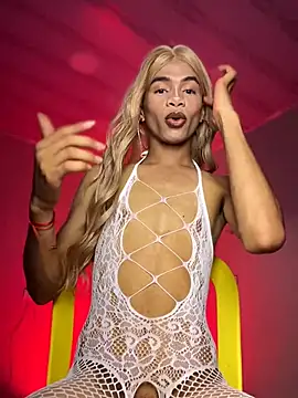 Snapshot of Katy_bratz_ chatting on March 3, 2026, 9:10 pm Katy bratz online show from March 3, 2026, 9:10 pm