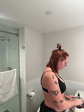 kelsred12 online show from April 11, 2026, 4:33 pm