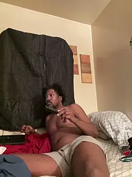 viceutk1 online show from October 25, 2025, 8:33 am