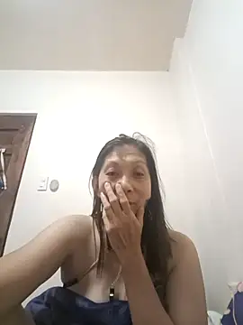 Maryhottie 69 online show from October 16, 2025, 3:24 pm