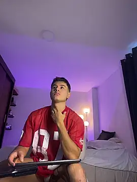 twinguys online show from April 10, 2026, 12:21 pm