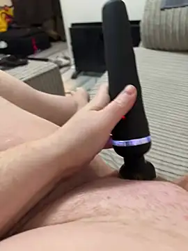 busty p online show from April 21, 2026, 9:06 pm