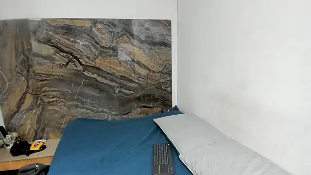 Alexayblake online show from October 1, 2025, 7:42 pm