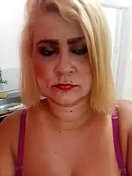 flavinhasensual online show from November 18, 2025, 12:27 am