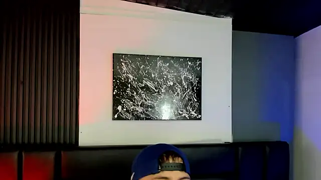 Maximo Wolff online show from October 1, 2025, 8:04 pm