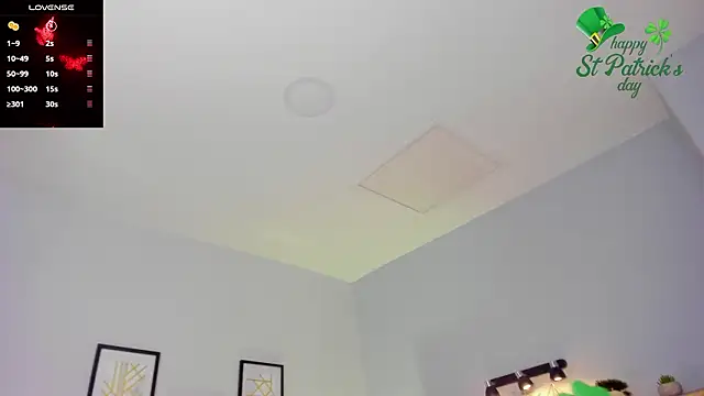 Azurra amatto2 online show from March 17, 2026, 8:12 pm