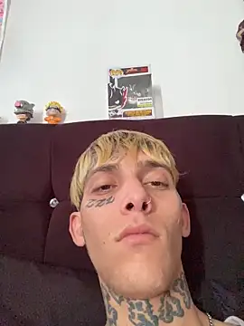 KinkyLatinCock online show from November 10, 2025, 11:53 am