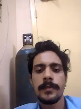 Snapshot of Sushant001 chatting on September 22, 2025, 7:49 pm Sushant001 online show from September 22, 2025, 7:49 pm