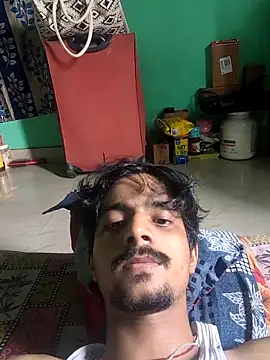 Snapshot of Sushant001 chatting on October 26, 2025, 3:34 am Sushant001 online show from October 26, 2025, 3:34 am