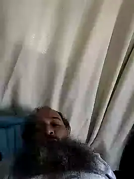 Snapshot of phvstro chatting on September 16, 2025, 4:52 pm phvstro online show from September 16, 2025, 4:52 pm