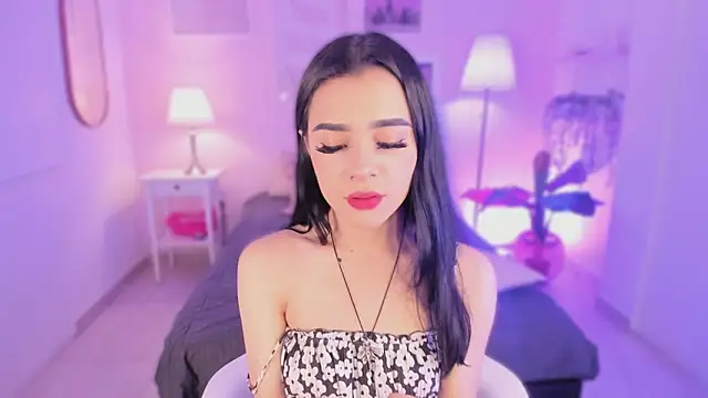 Snapshot of emma_soul1 chatting on October 24, 2025, 7:32 pm emma soul1 online show from October 24, 2025, 7:32 pm