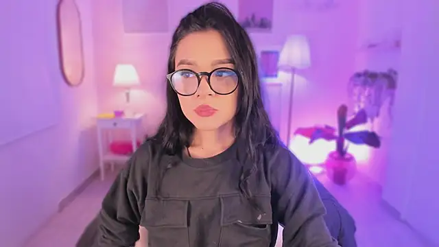 Snapshot of emma_soul1 chatting on November 7, 2025, 7:47 pm emma soul1 online show from November 7, 2025, 7:47 pm