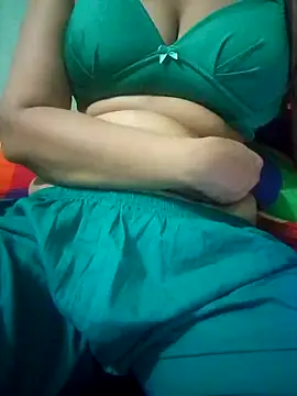 Snapshot of Maria_Mahi chatting on September 18, 2025, 6:21 pm Maria Mahi online show from September 18, 2025, 6:21 pm