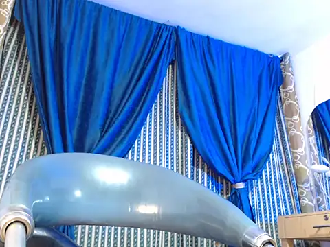 ElCaballeroNegro24 online show from November 7, 2025, 1:27 am