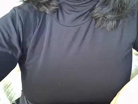 Snapshot of ITALIANASISIXX chatting on November 3, 2025, 11:22 am ITALIANASISIXX online show from November 3, 2025, 11:22 am