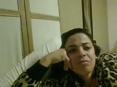 Snapshot of ITALIANASISIXX chatting on November 9, 2025, 5:11 pm ITALIANASISIXX online show from November 9, 2025, 5:11 pm